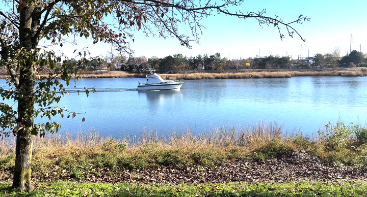 A boat on the Norwalk River.