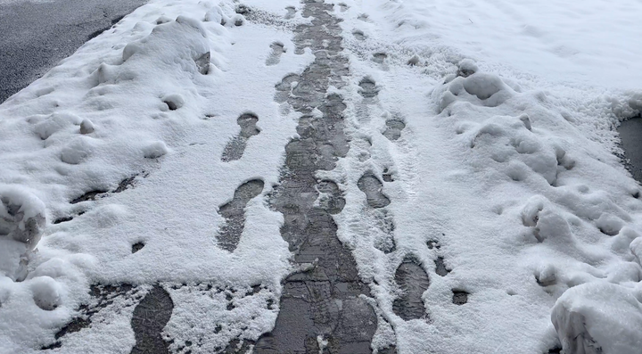 Who’s in Charge of the Sidewalks?